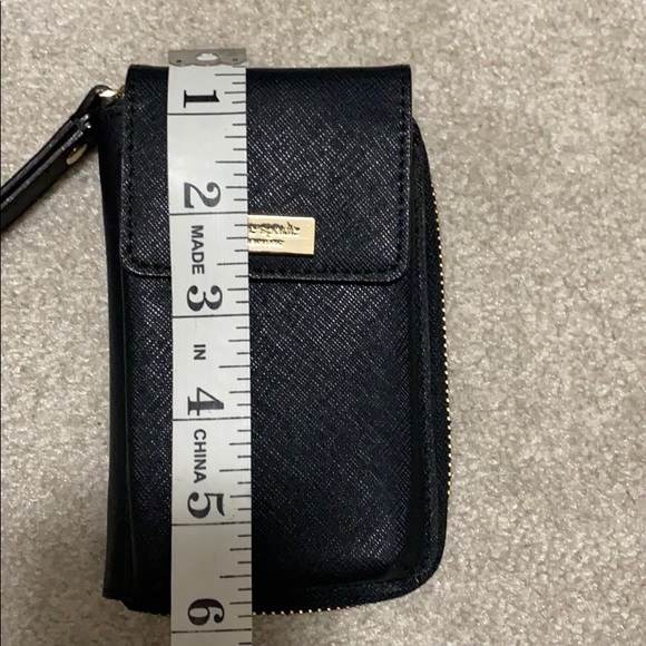 Kate Spade Wristlet - Picture 8 of 9